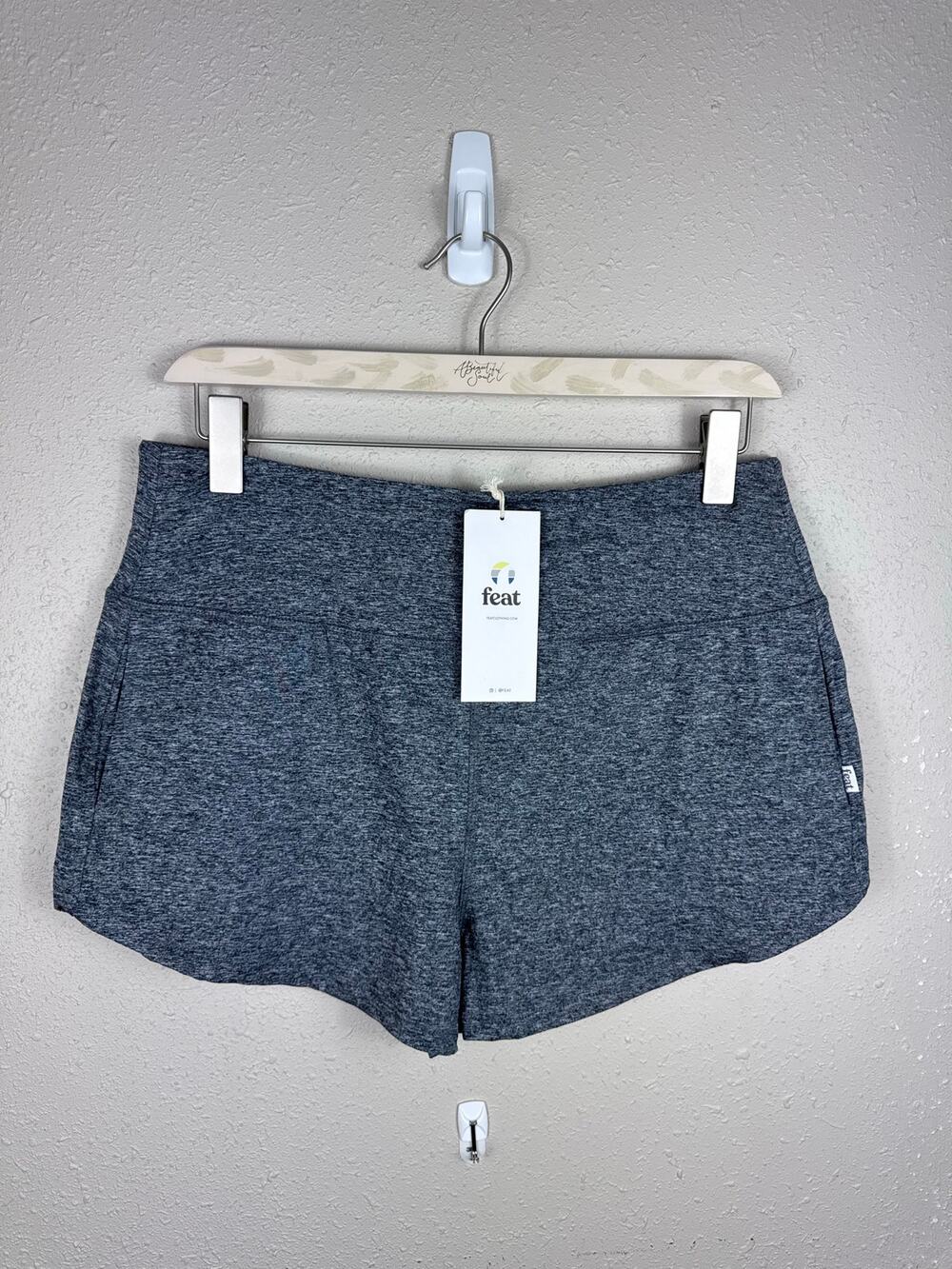 NWT Women's Standard Shorts by Feat Heather Gray Size Large